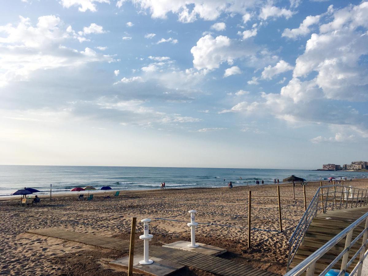 Apartmento Hana Con Terraza - Despues De La Renovacion General La Mata  Exterior foto